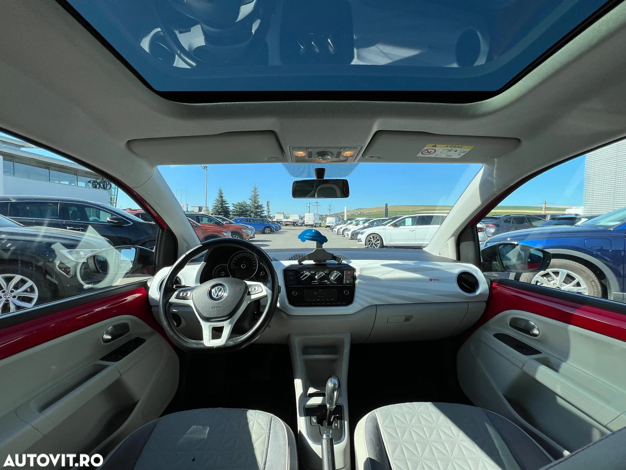 Volkswagen up! 1.0 BMT MPI High Aut. - 15