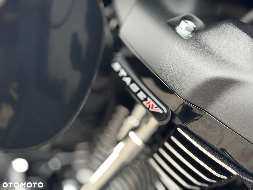 Harley-Davidson Touring Road King - 27