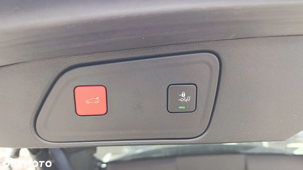 Peugeot 3008 1.2 PureTech GT S&S EAT8 - 16