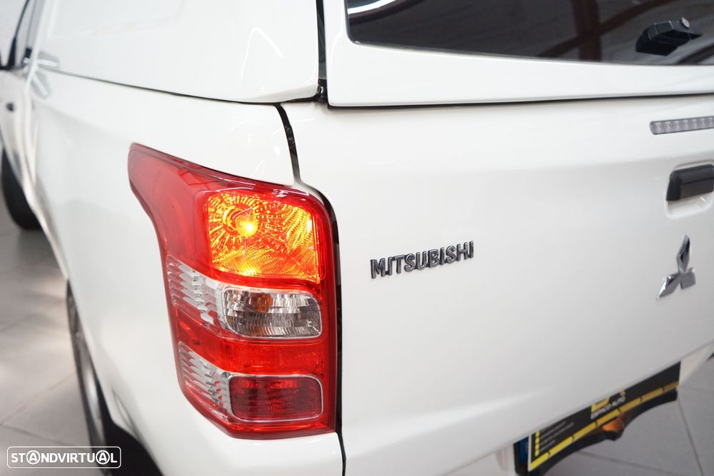 Mitsubishi L200 2.4 DI-D CD S.Cab 3L Instyle 4WD - 13