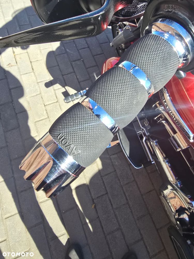 Harley-Davidson FLHTCU Ultra - 6