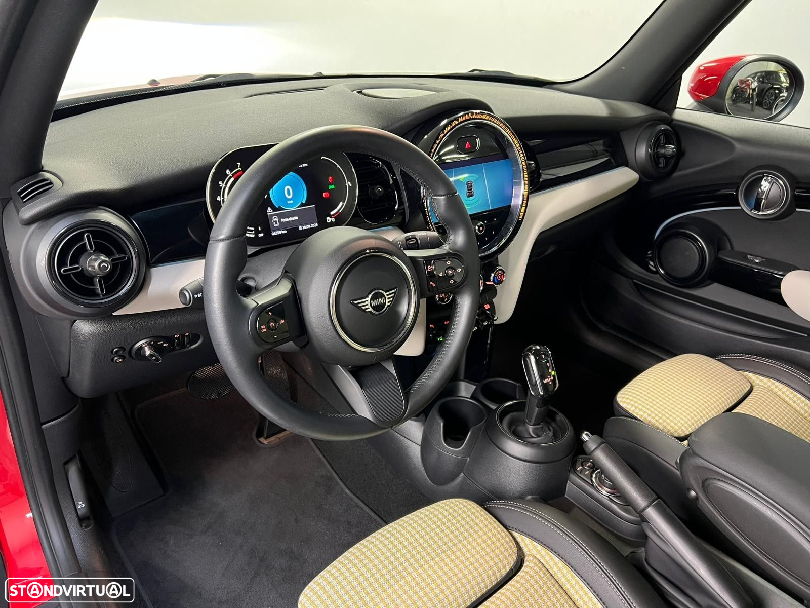 MINI Cabrio Cooper Auto - 9