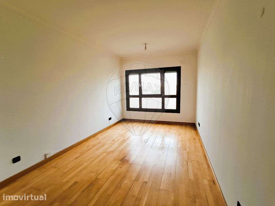 Apartamento T1 para venda - Grande imagem: 2/16