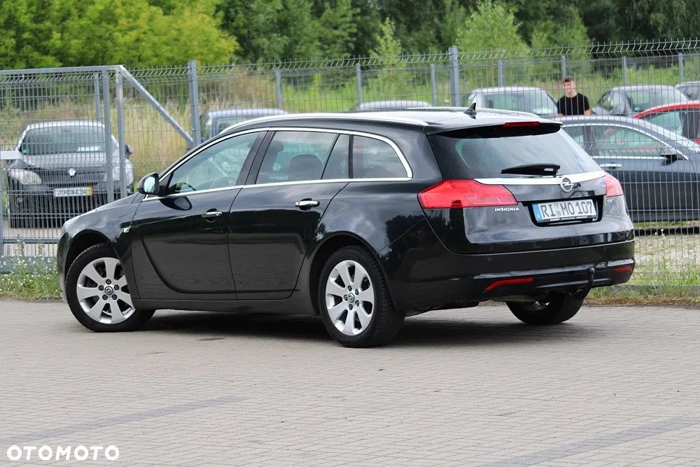 Opel Insignia - 15