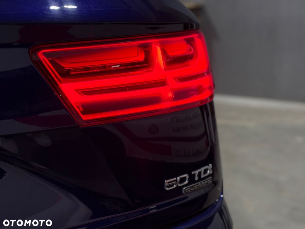 Audi Q7 e-tron 3.0 TDI Quattro Tiptr - 10