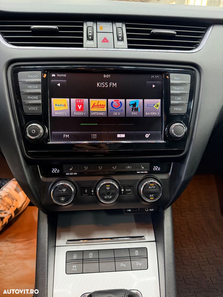 Skoda Octavia 2.0 TDI DSG 4X4 RS - 14