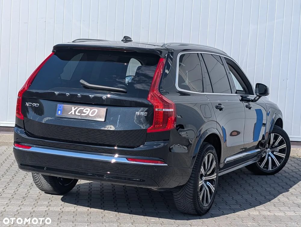 Volvo XC 90 B5 D AWD Ultimate Dark 7os - 5