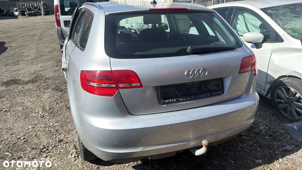 Audi A3 Sportback 1.6 Ambiente - 7