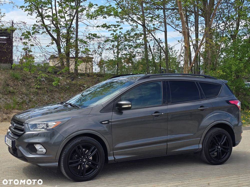 Ford Kuga 2.0 TDCi 4x4 ST-Line - 35