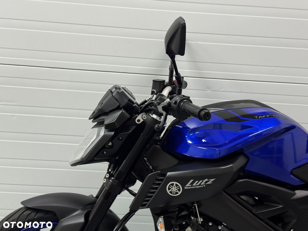 Yamaha MT - 22