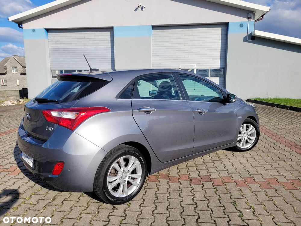 Hyundai i30 1.6 GDI DCT Premium - 10