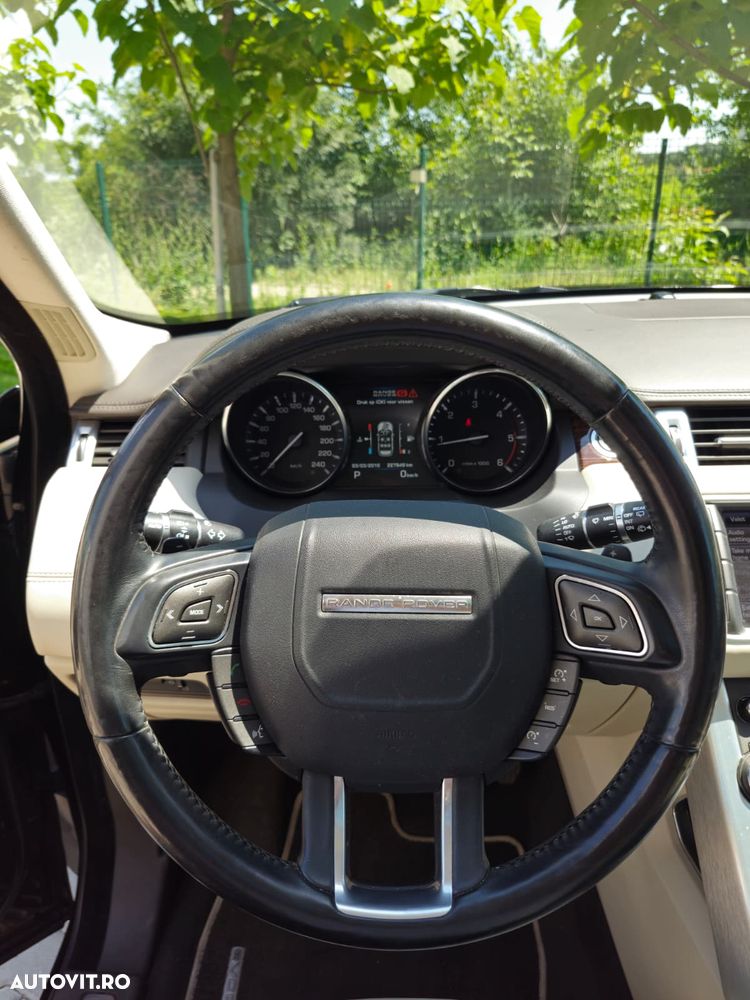 Land Rover Range Rover Evoque - 15