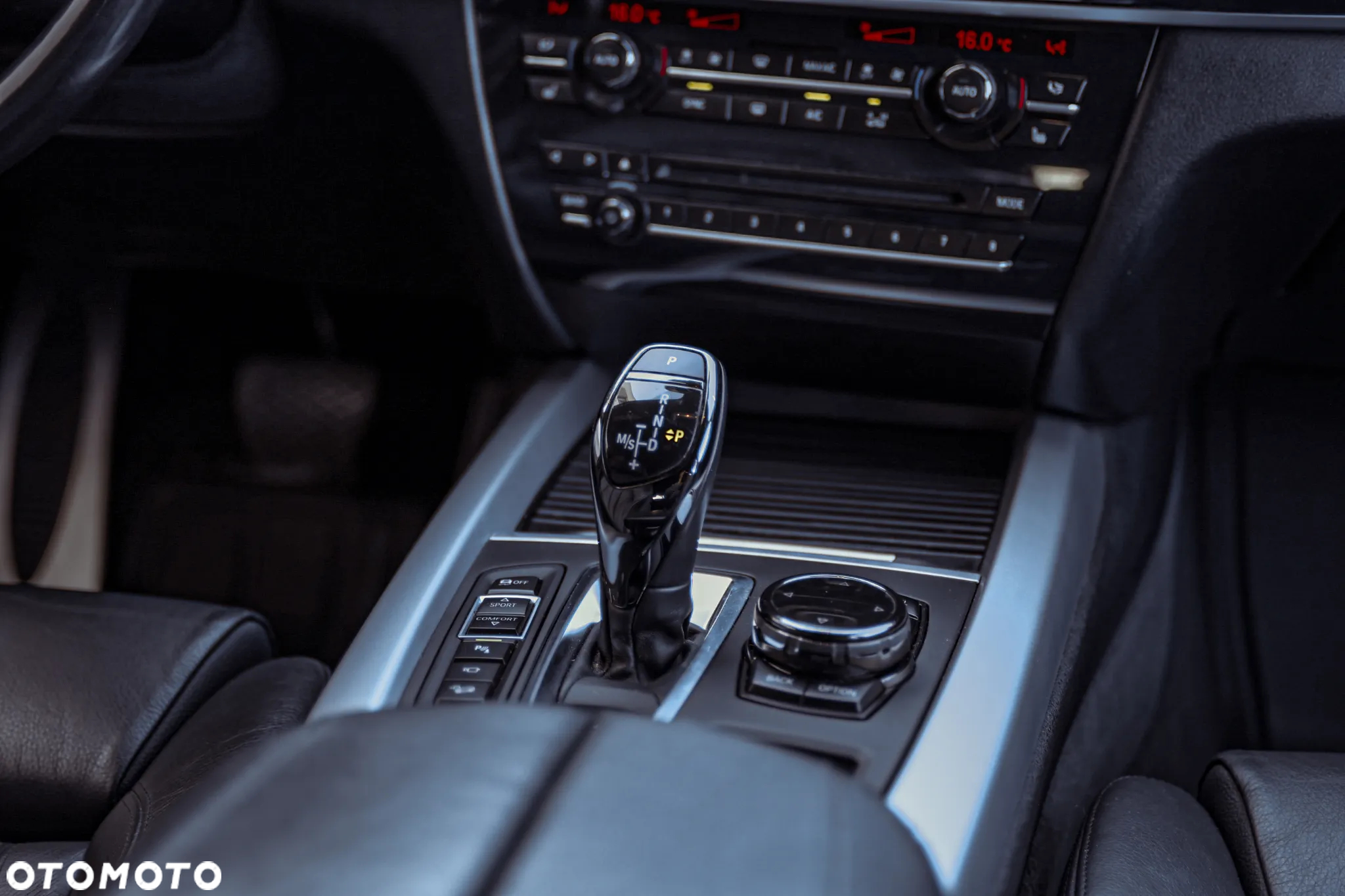 BMW X5 xDrive30d - 14