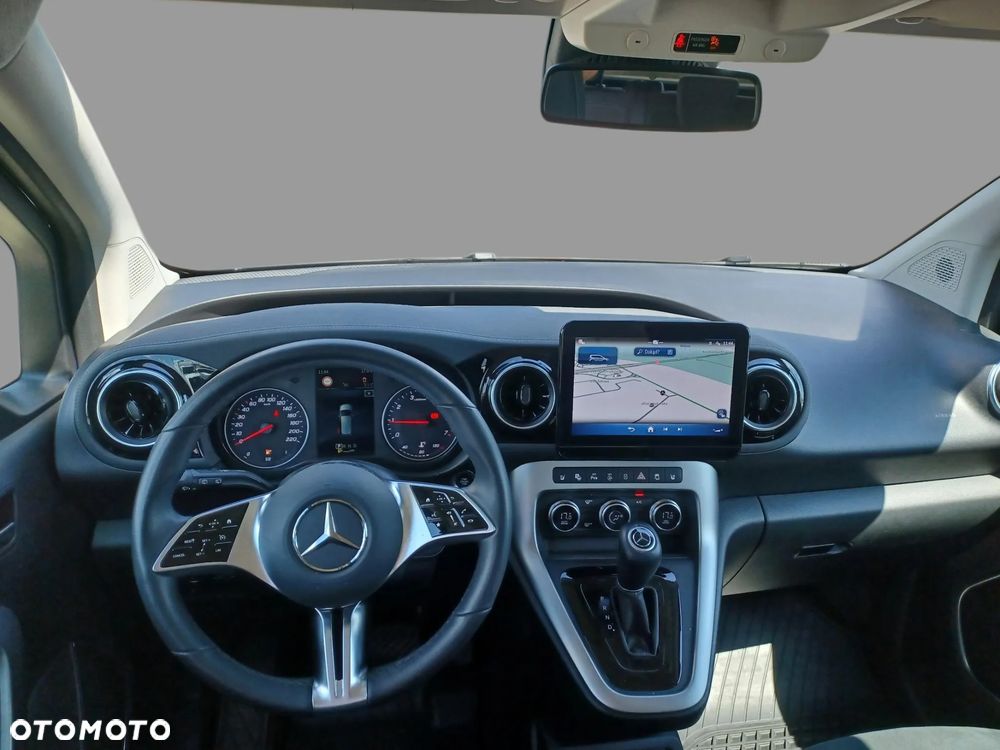 Mercedes-Benz Klasa T 180 Progressive - 13
