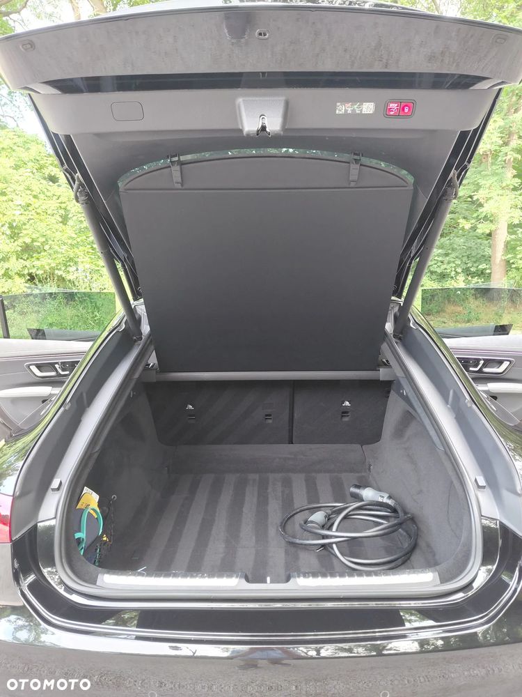 Mercedes-Benz EQS AMG 53 107.8kWh 4-Matic+ - 9