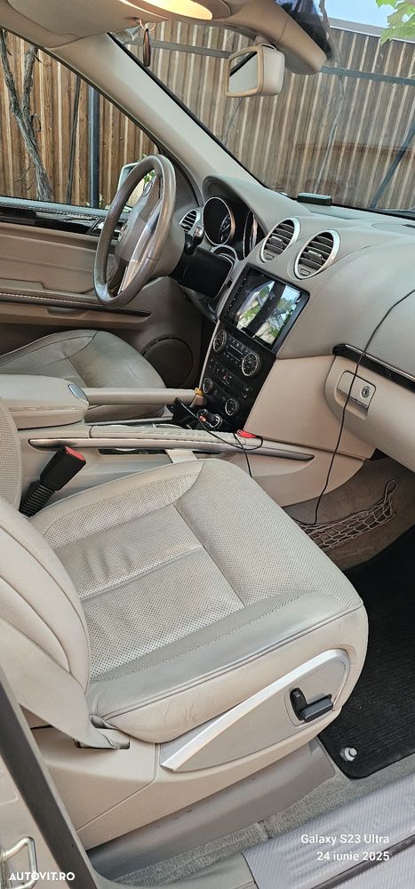 Mercedes-Benz GL 350 CDI DPF 4Matic BlueEFFICIENCY 7G-TRONIC - 11