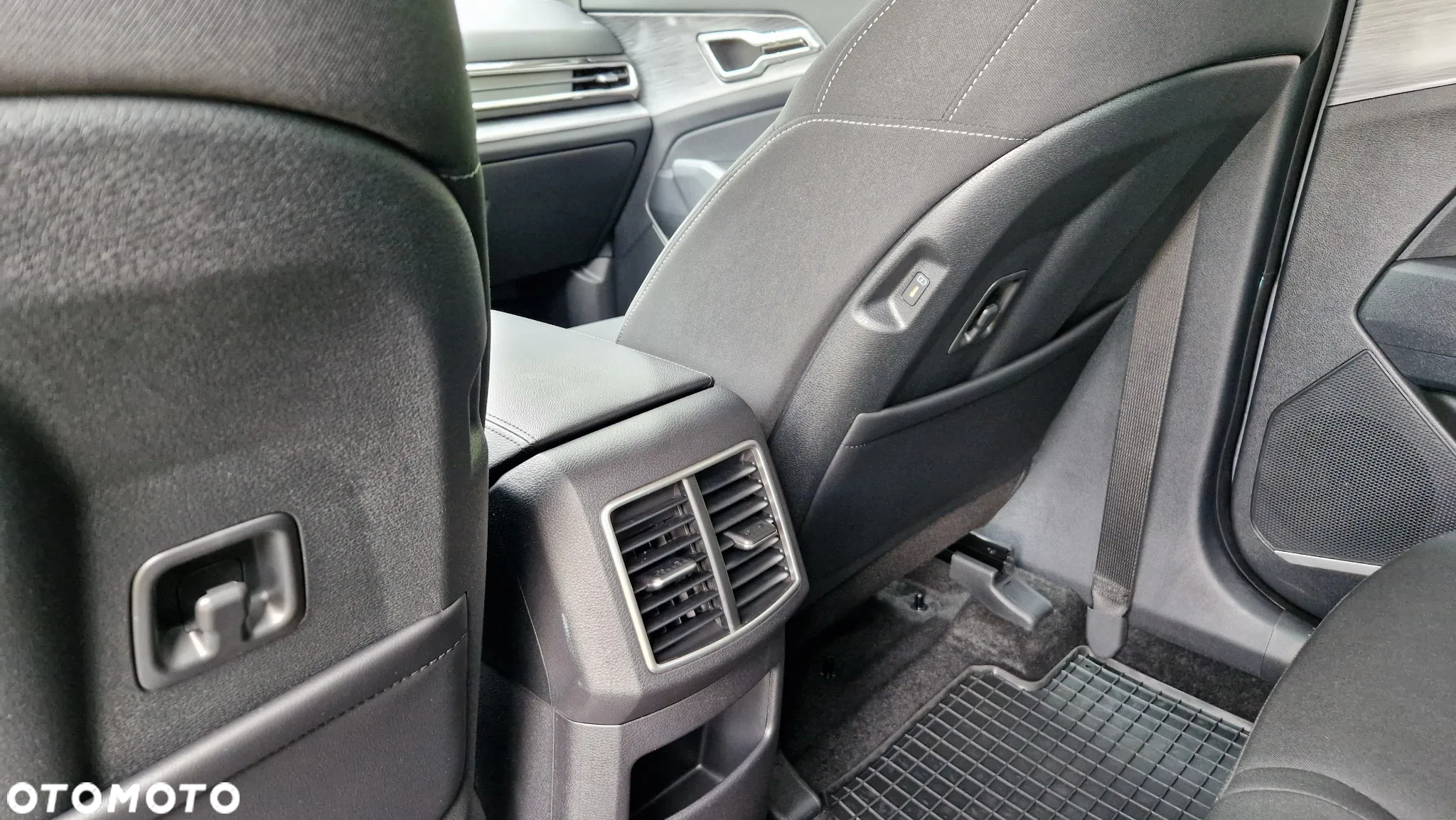 Kia Sportage 1.6 CRDI MHEV Business Line 4WD DCT - 15