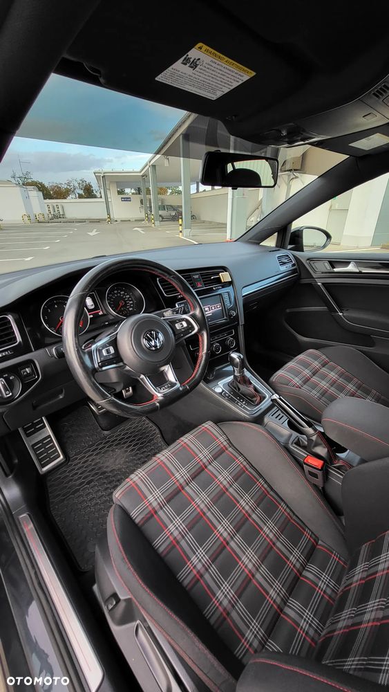Volkswagen Golf 2.0 TSI BMT GTI Performance DSG - 7