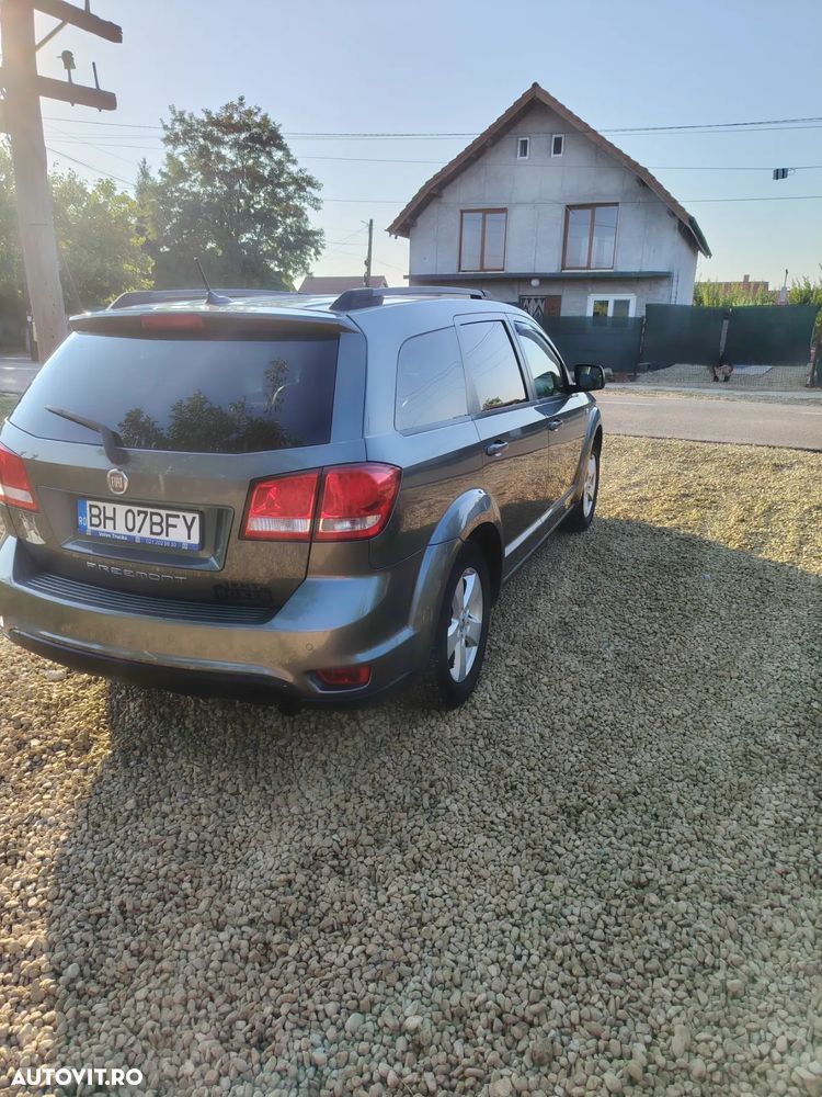 Fiat Freemont 2.0 Mjet FWD 4x2 - 5