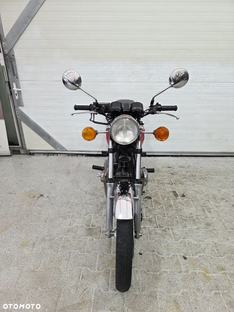 Kawasaki Z - 22