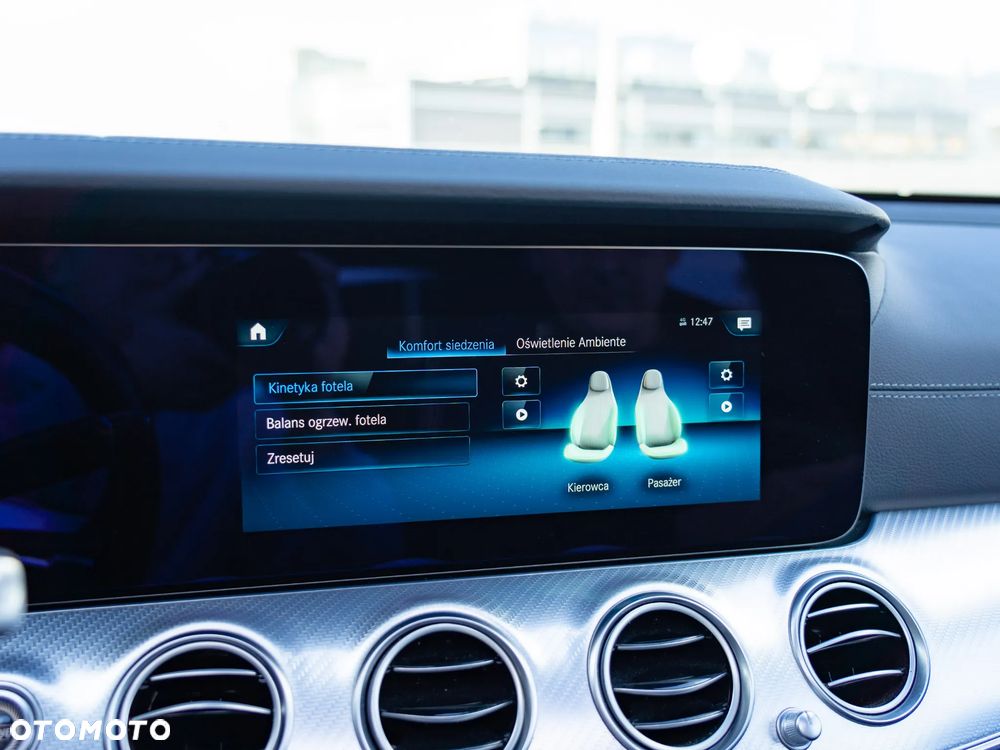 Mercedes-Benz Klasa E 220 d 4-Matic AMG - 32
