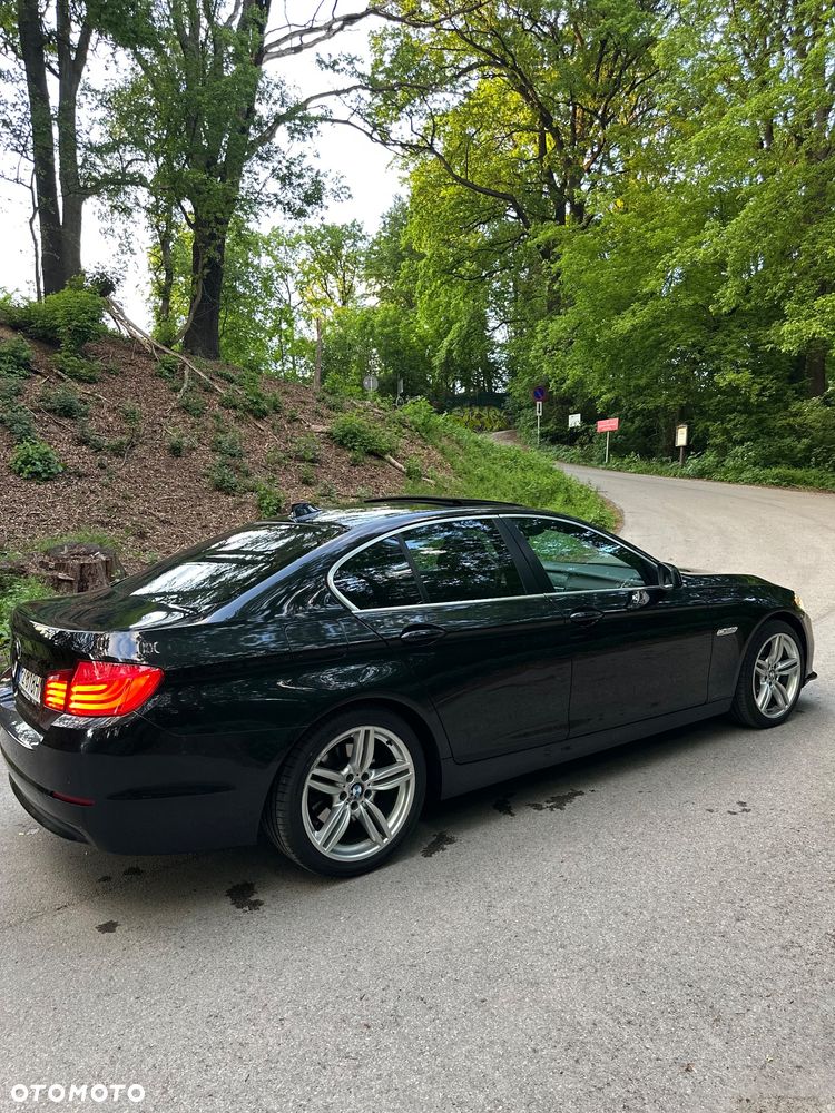 BMW Seria 5 525d - 3