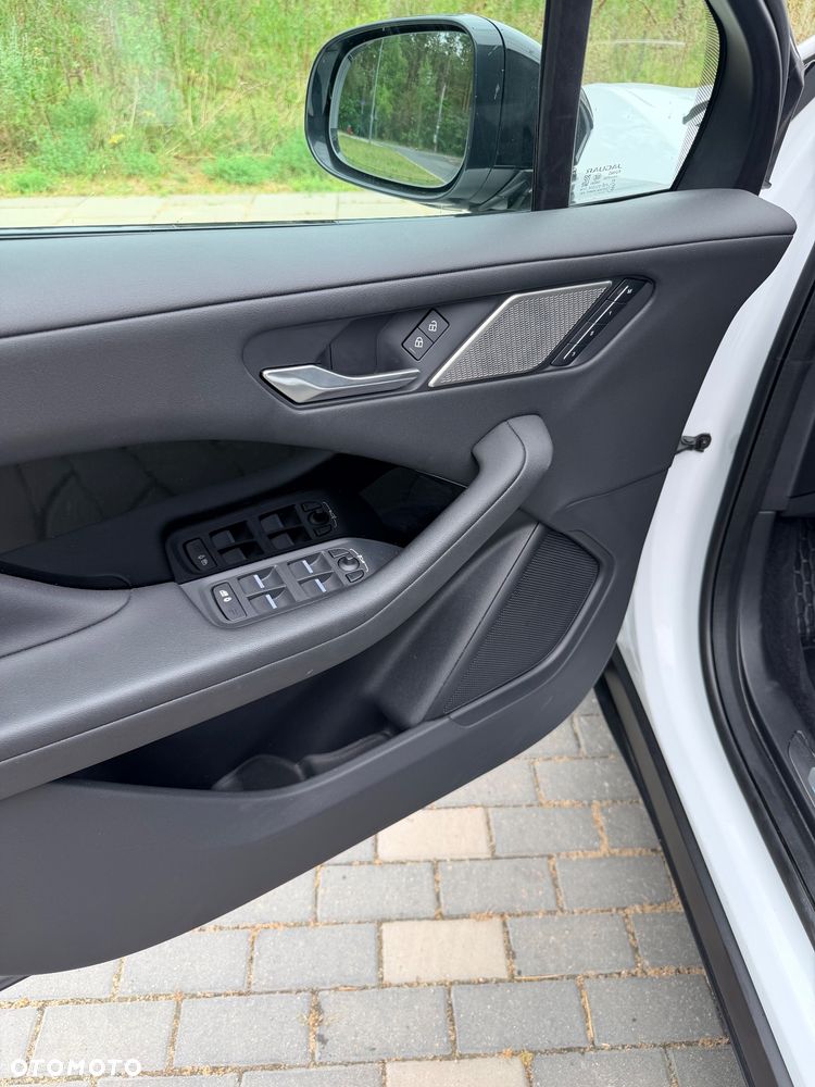 Jaguar I-Pace EV400 AWD Black - 4