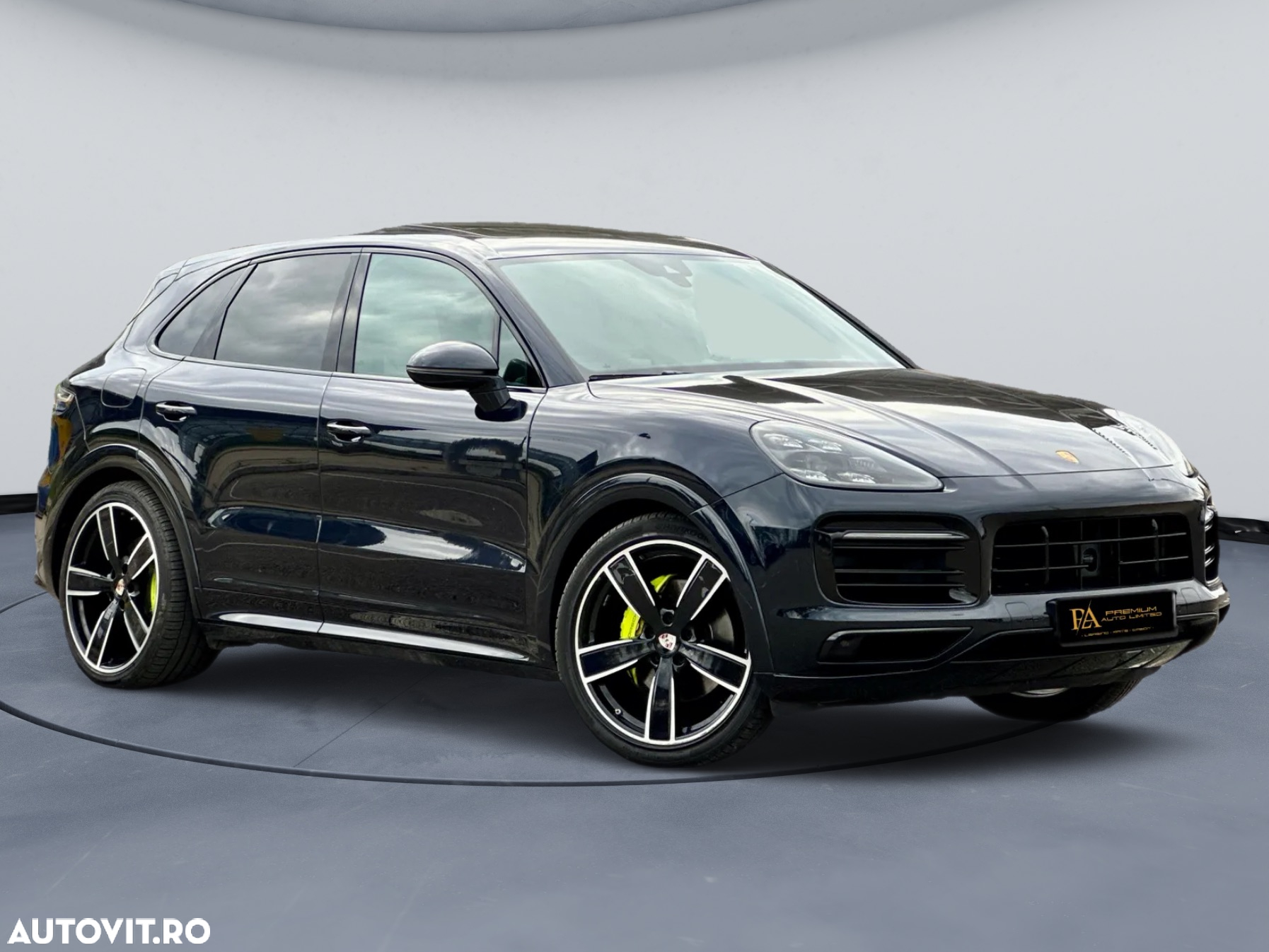Porsche Cayenne - 15