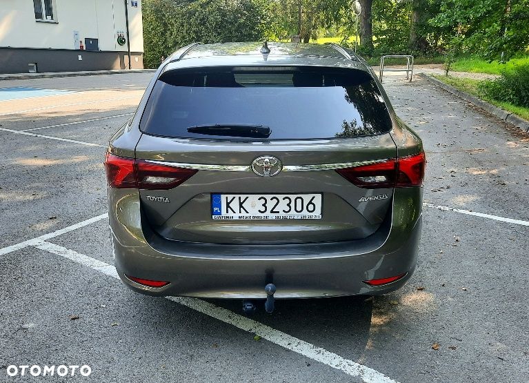 Toyota Avensis 2.0 D-4D Active Business - 7