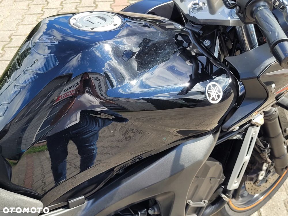 Yamaha FZ6 - 16