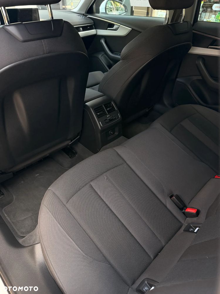 Audi A4 Avant 40 TDI mHEV Advanced S tronic - 12