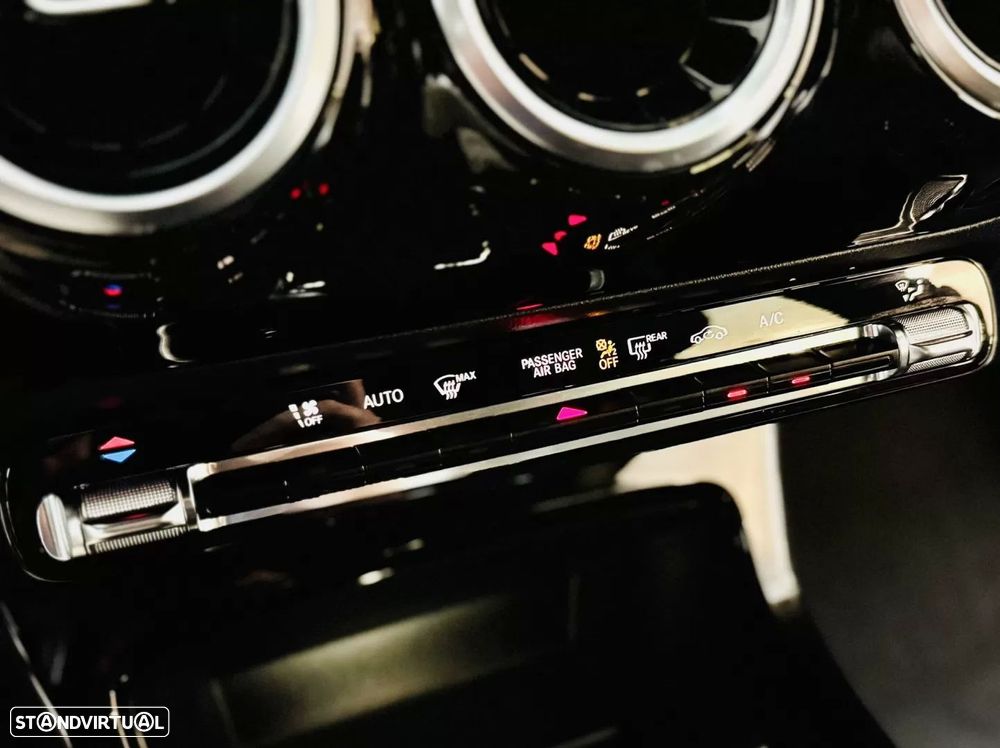 Mercedes-Benz CLA 180 d Shooting Brake Progressive - 36