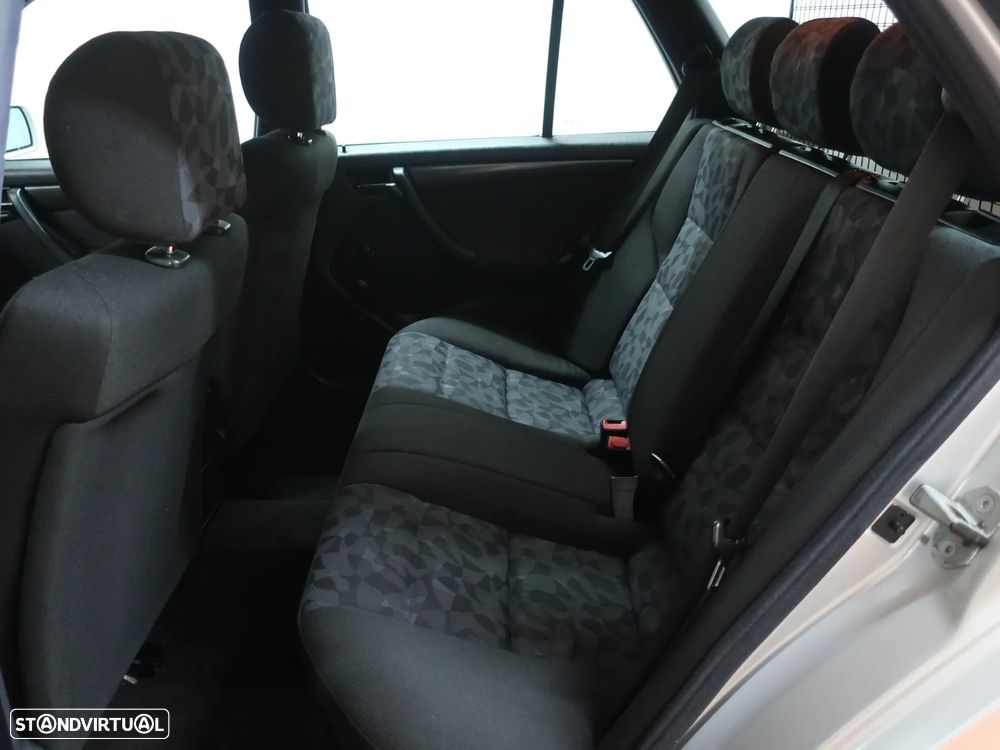 Mercedes-Benz C 220 CDI Classic - 14