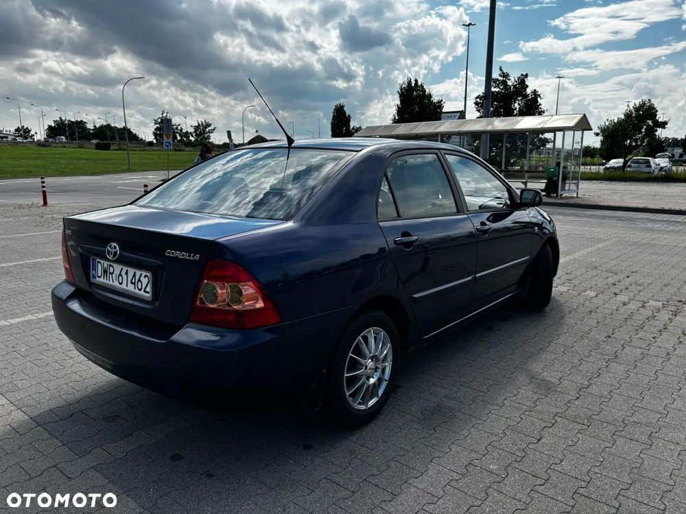 Toyota Corolla 1.6 VVT-i Sol - 6