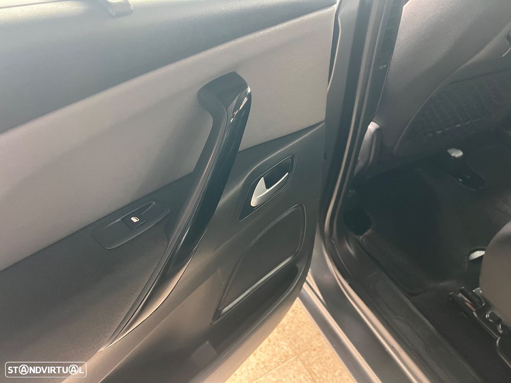 Citroën C4 Picasso 1.6 BlueHDi Intensive EAT6 J17 - 38