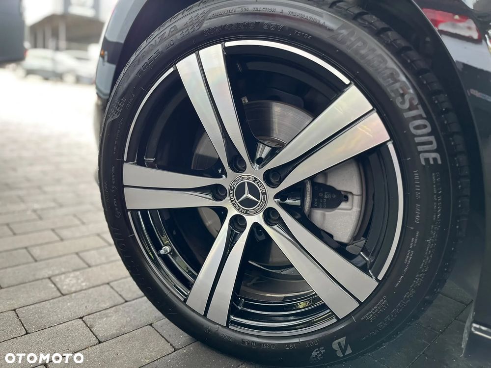 Mercedes-Benz Klasa C 200 d mHEV Business Edition - 35