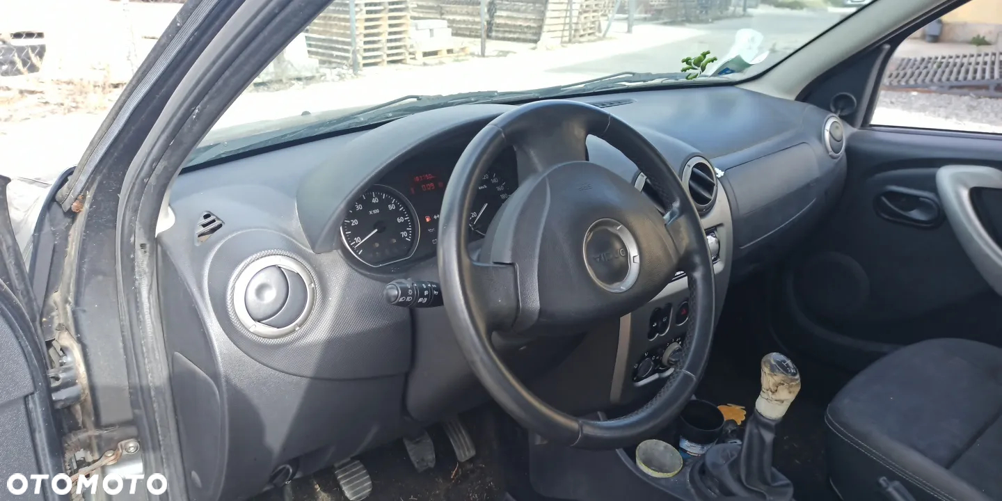 Dacia Sandero 1.5 dCi Stepway - 15
