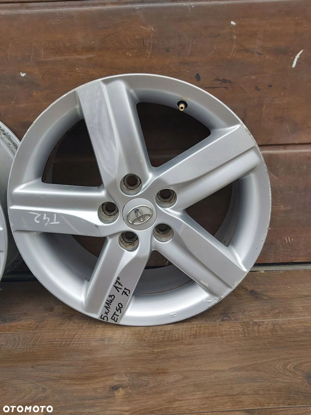 Toyota Auris I II Alufelgi 17 5x114,3 et50 7J Verso Avensis - 5