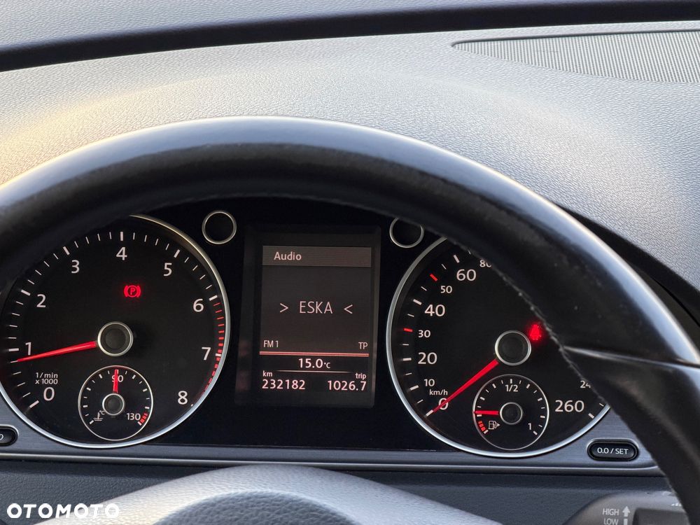 Volkswagen Passat 2.0 TSI Comfortline - 16