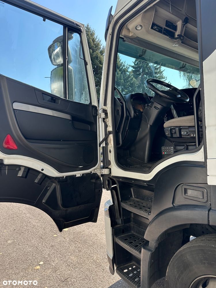 Iveco Stralis 460 - 8