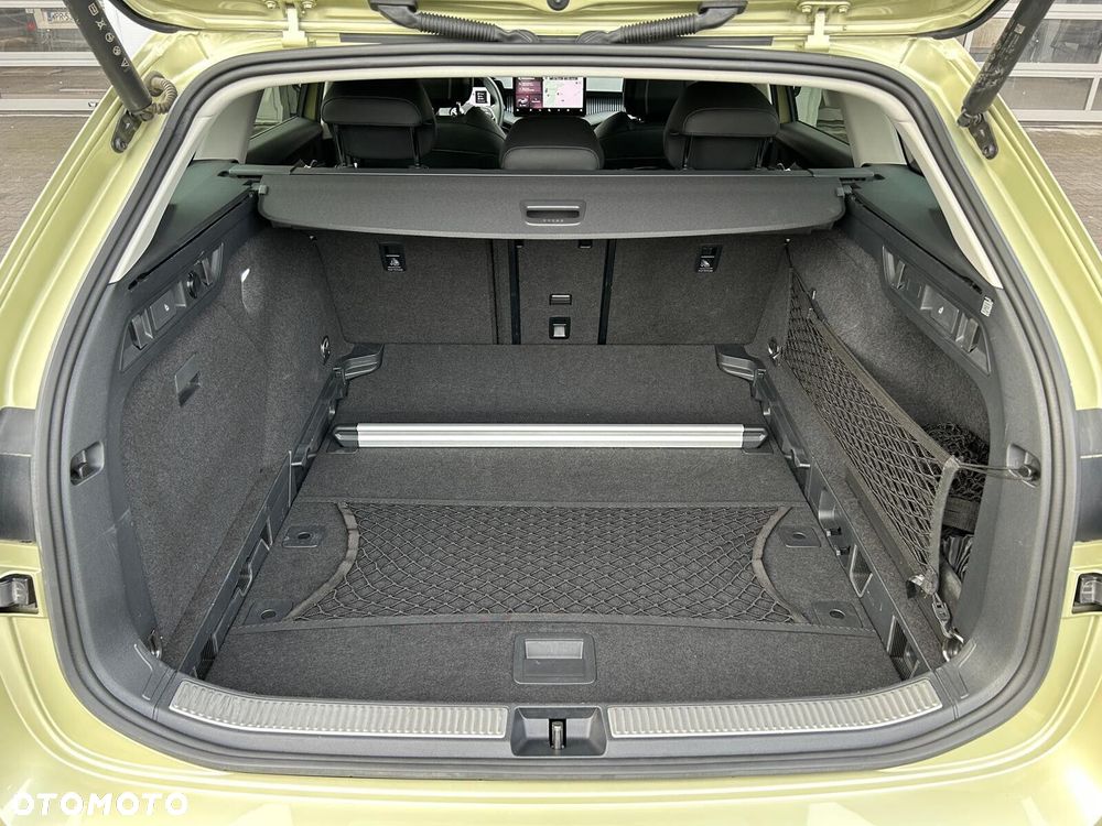 Skoda Superb 1.5 TSI L&K DSG - 10