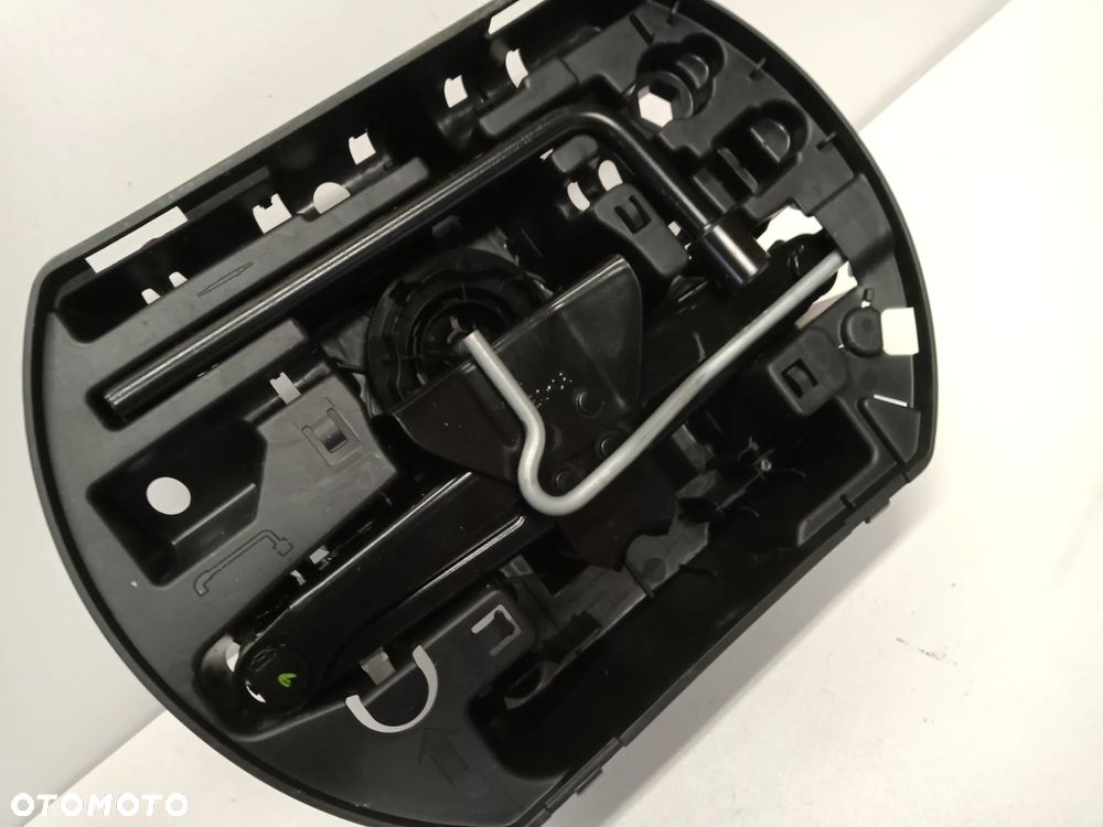 WKŁAD KOŁA ZAPSOWEGO LEWAREK KLUCZ CITROEN C5 AIRCROSS PEUGEOT 3008 II 9817458480 - 2