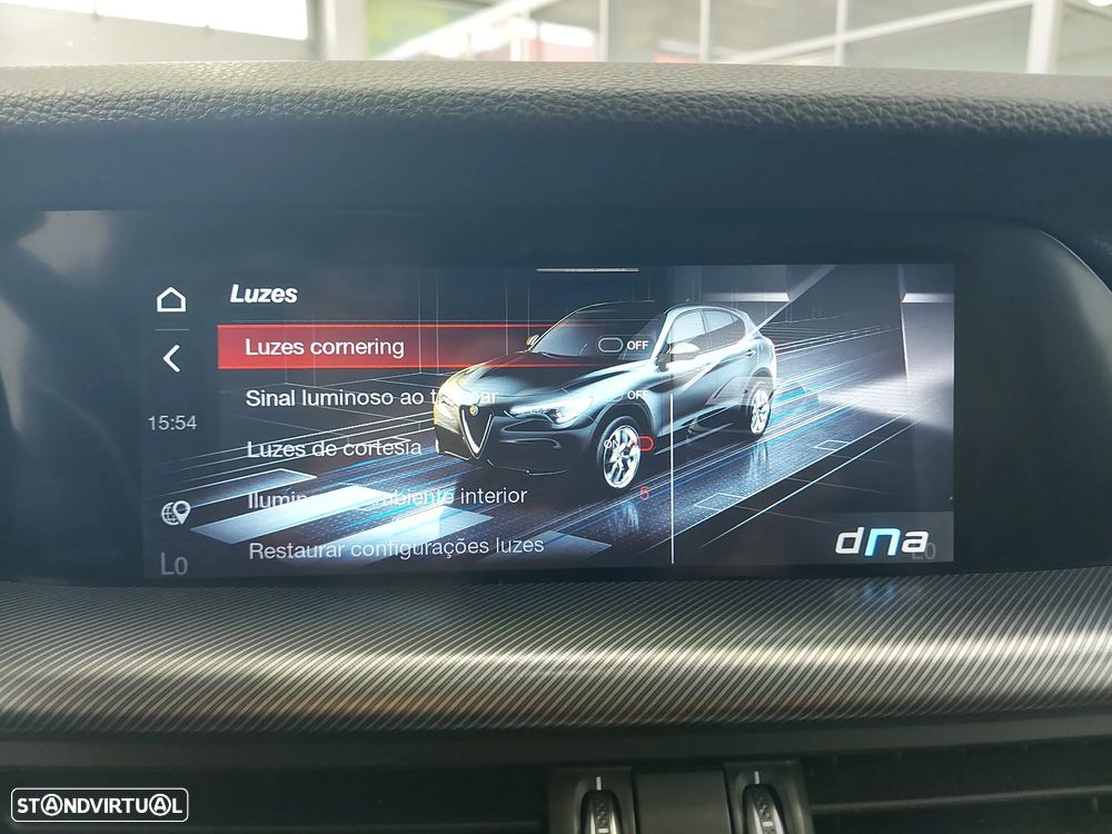 Alfa Romeo Stelvio 2.2 D Sprint AT8 - 42