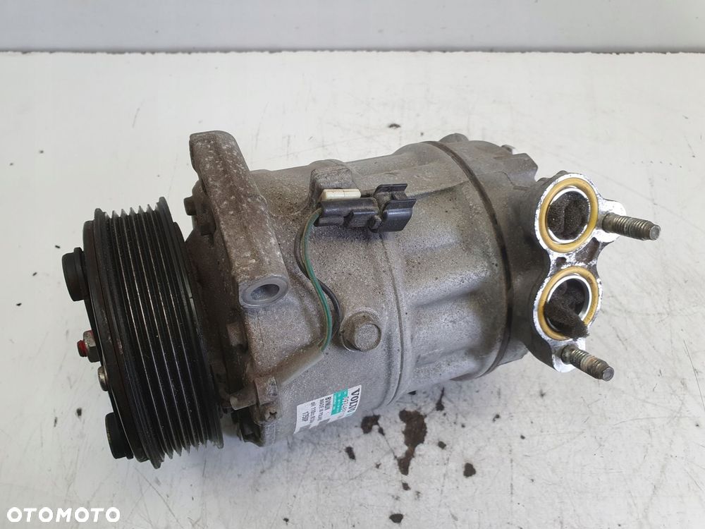 SPRĘŻARKA KLIMATYZACJI Volvo S60 II 1.6 D2 _ P31291251 - 1