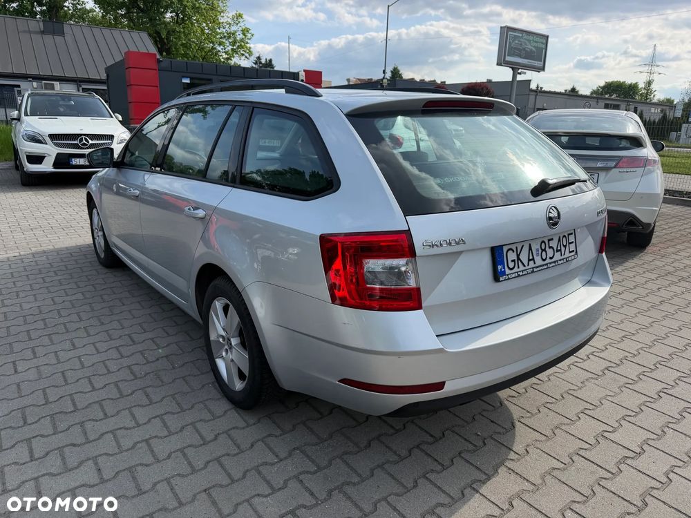 Skoda Octavia 1.6 TDI Ambition - 4