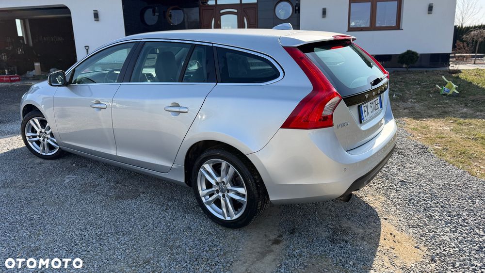 Volvo V60 T4 Edition - 8