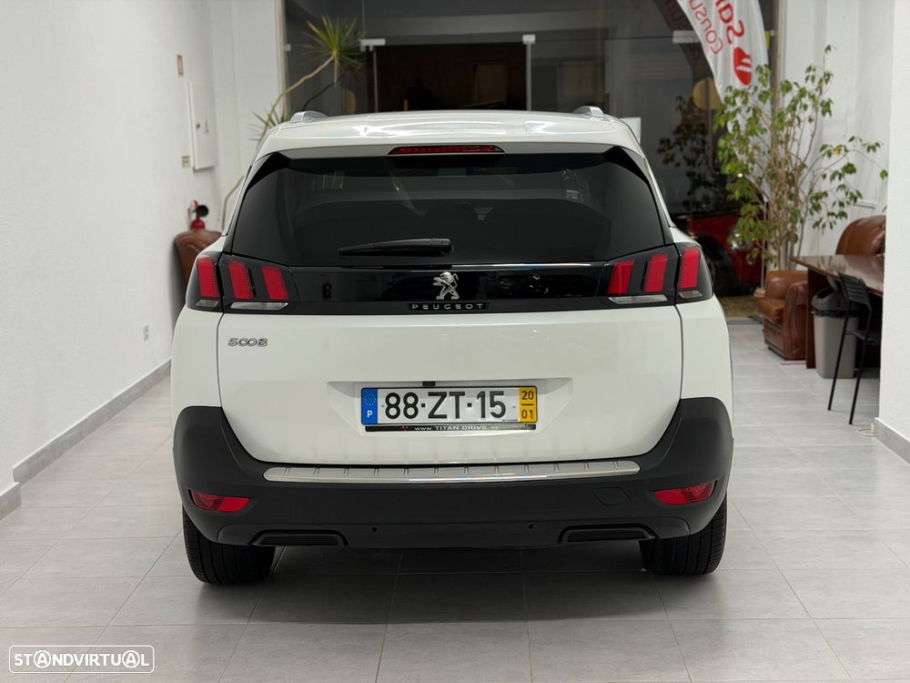 Peugeot 5008 1.5 BlueHDi Allure EAT8 - 4