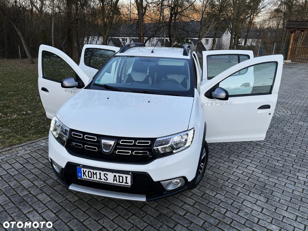 Dacia Sandero Stepway 0.9 TCe Laureate - 2