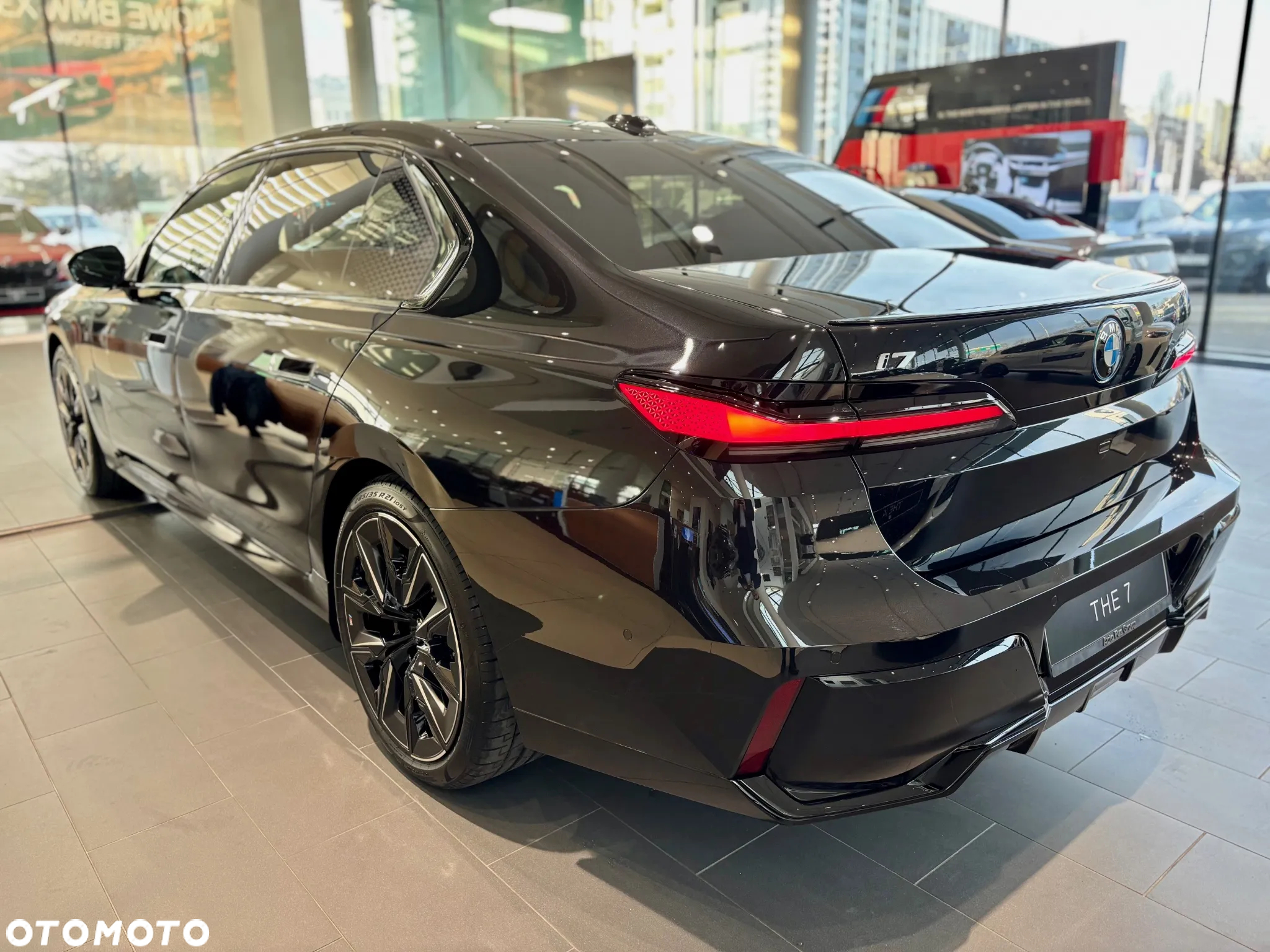BMW i7 - 5