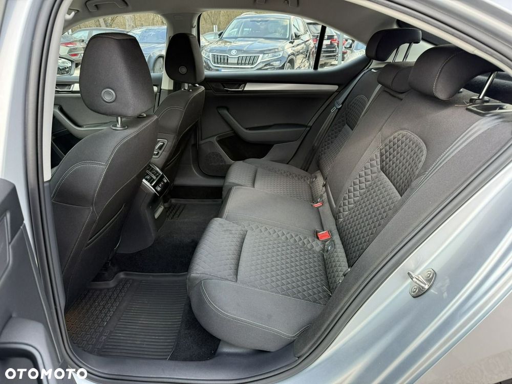 Skoda Superb 2.0 TDI 4x4 Style DSG - 20